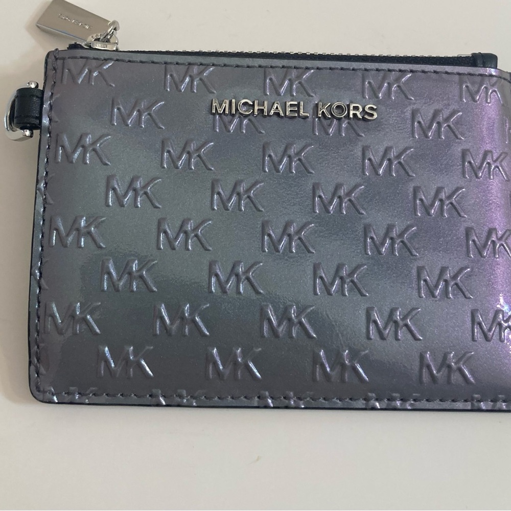Michael Kors Silver Embossed Card Holder/coin purse